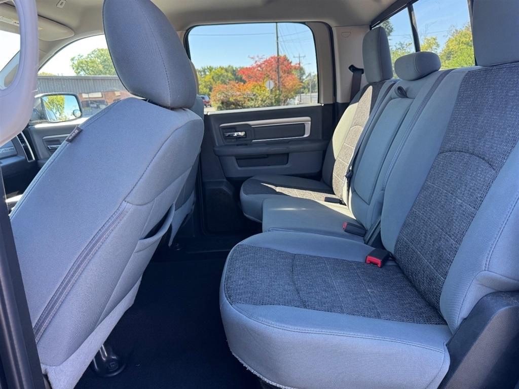 RAM 1500 Classic Tradesman Crew Cab LWB 4WD 2019