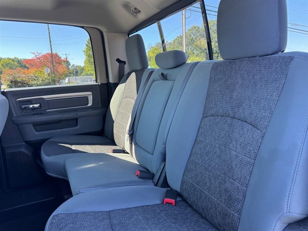 RAM 1500 Classic Tradesman Crew Cab LWB 4WD 2019