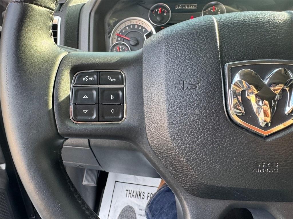 RAM 1500 SLT Crew Cab SWB 2WD 2015