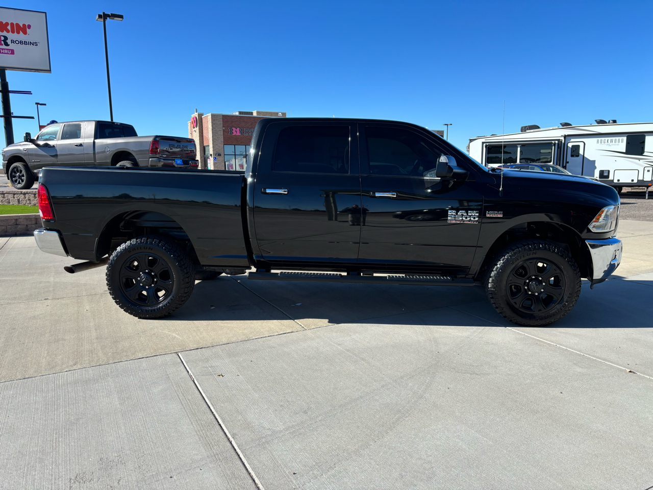RAM 2500 Big Horn 4x4 Crew Cab 6'4" Box 2017 RAM 2500 Big Horn 4x4 Crew Cab 6'4" Box 2017
