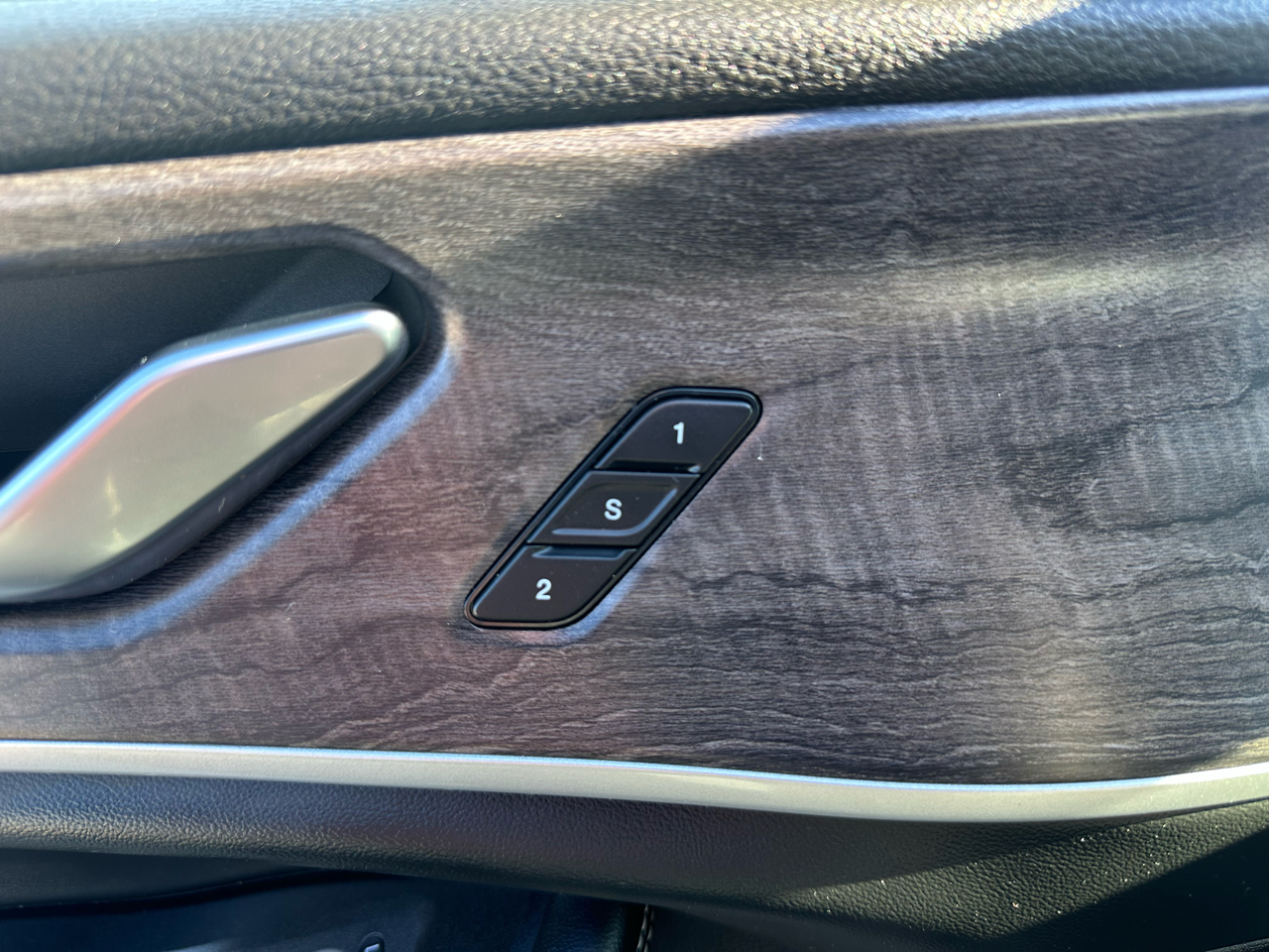 Jeep Grand Cherokee L Limited 4x4 2021 Jeep Grand Cherokee L Limited 4x4 2021