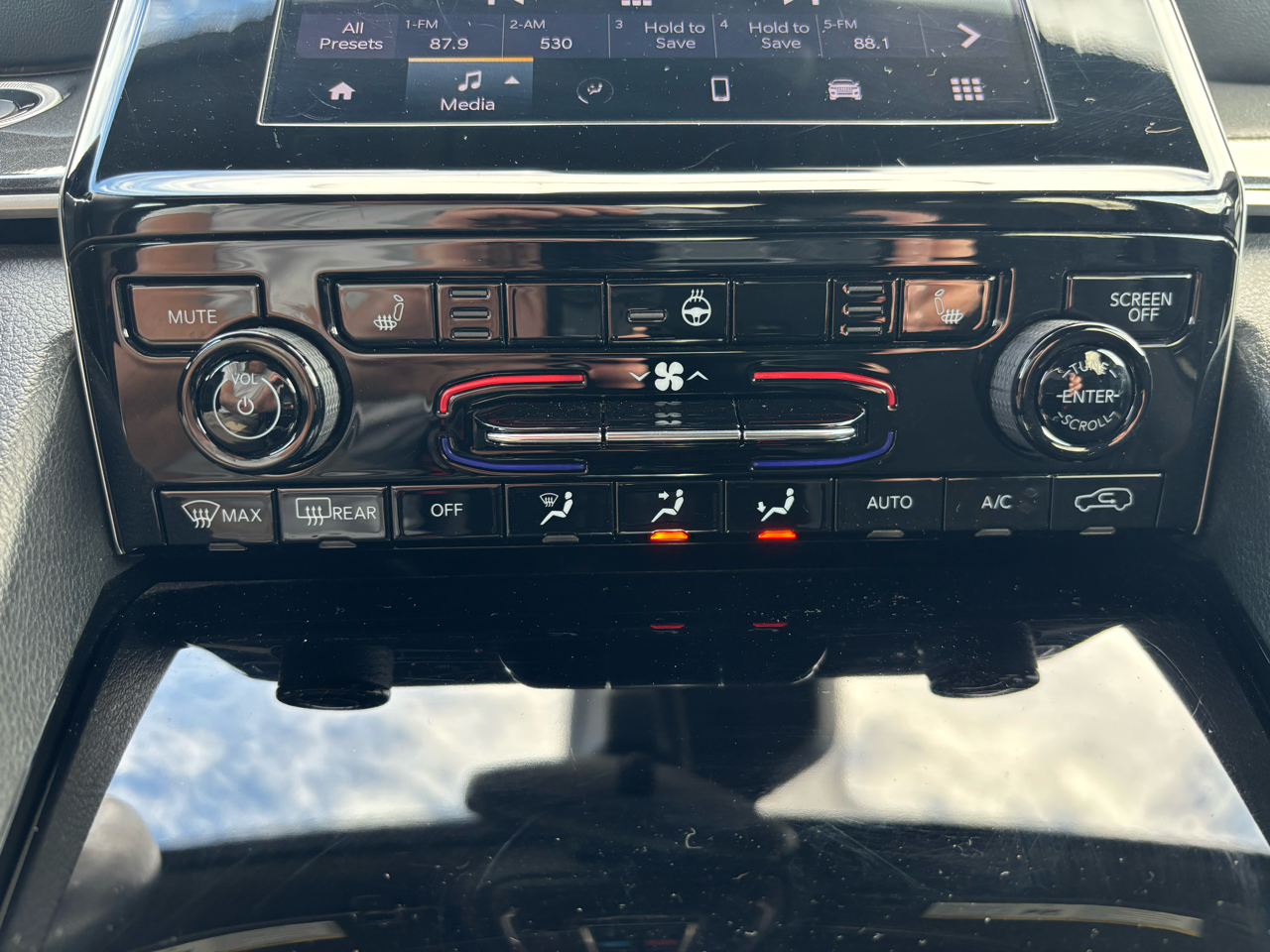 Jeep Grand Cherokee Altitude 4x4 2022 Jeep Grand Cherokee Altitude 4x4 2022