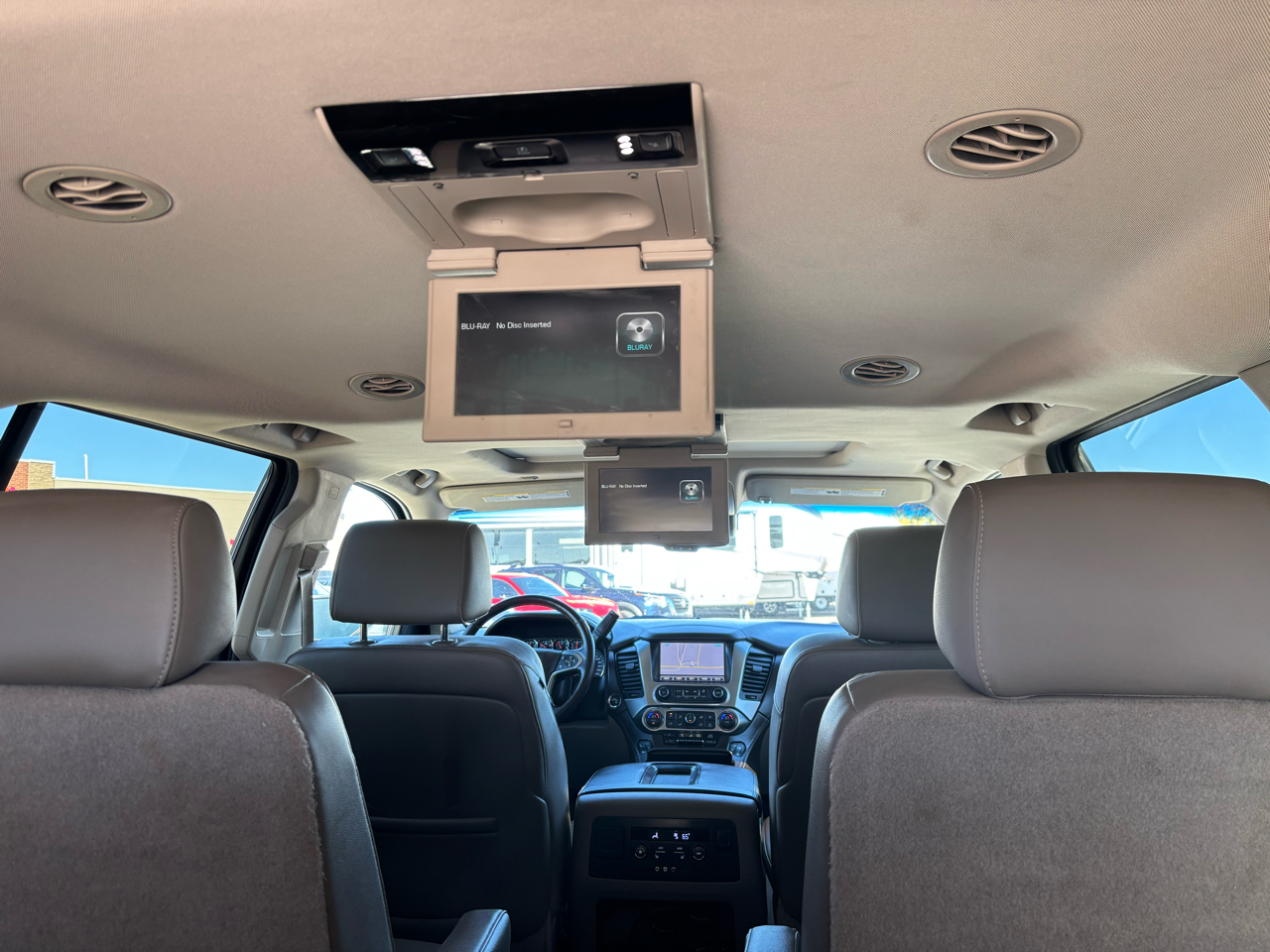 Chevrolet Suburban 4WD 4dr LTZ 2015 Chevrolet Suburban 4WD 4dr LTZ 2015