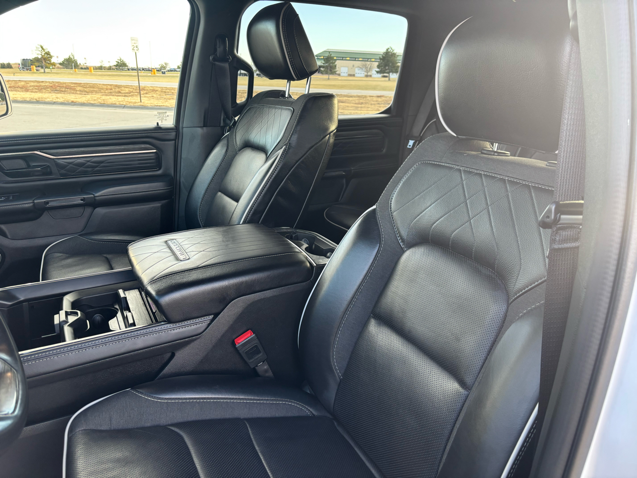 RAM 1500 Limited 4x4 Crew Cab 5'7" Box 2025