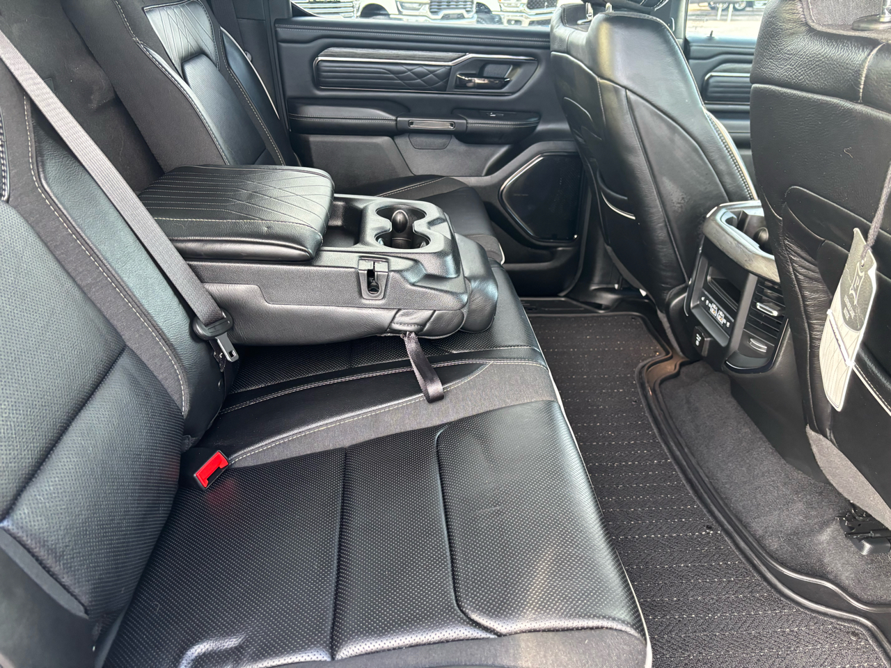 RAM 1500 Limited 4x4 Crew Cab 5'7" Box 2025