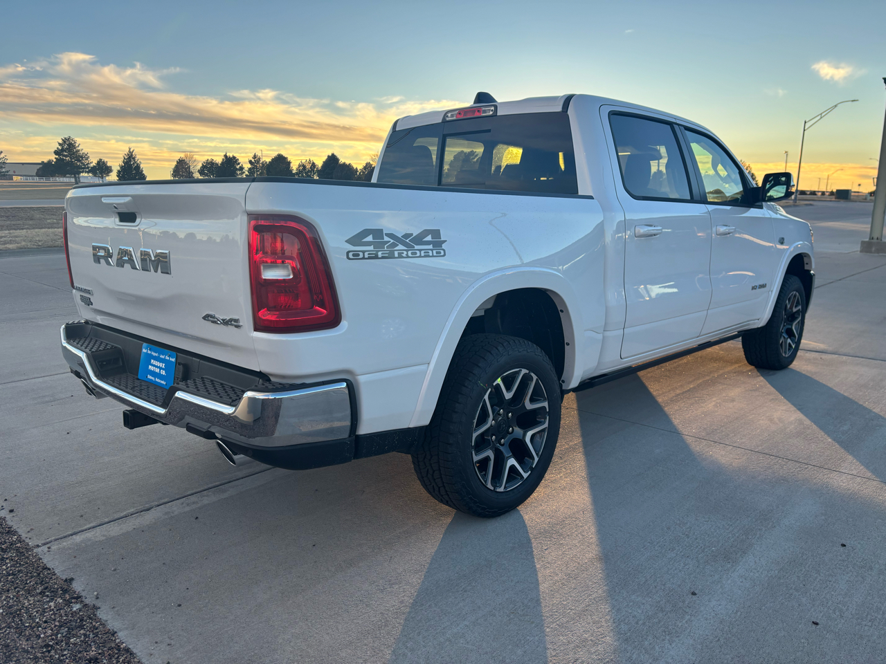 RAM 1500 Laramie 4x4 Crew Cab 5'7" Box 2026