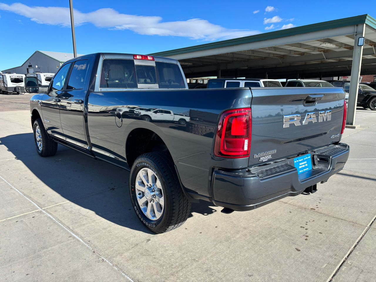 RAM 2500 Laramie 4x4 Crew Cab 8' Box 2026