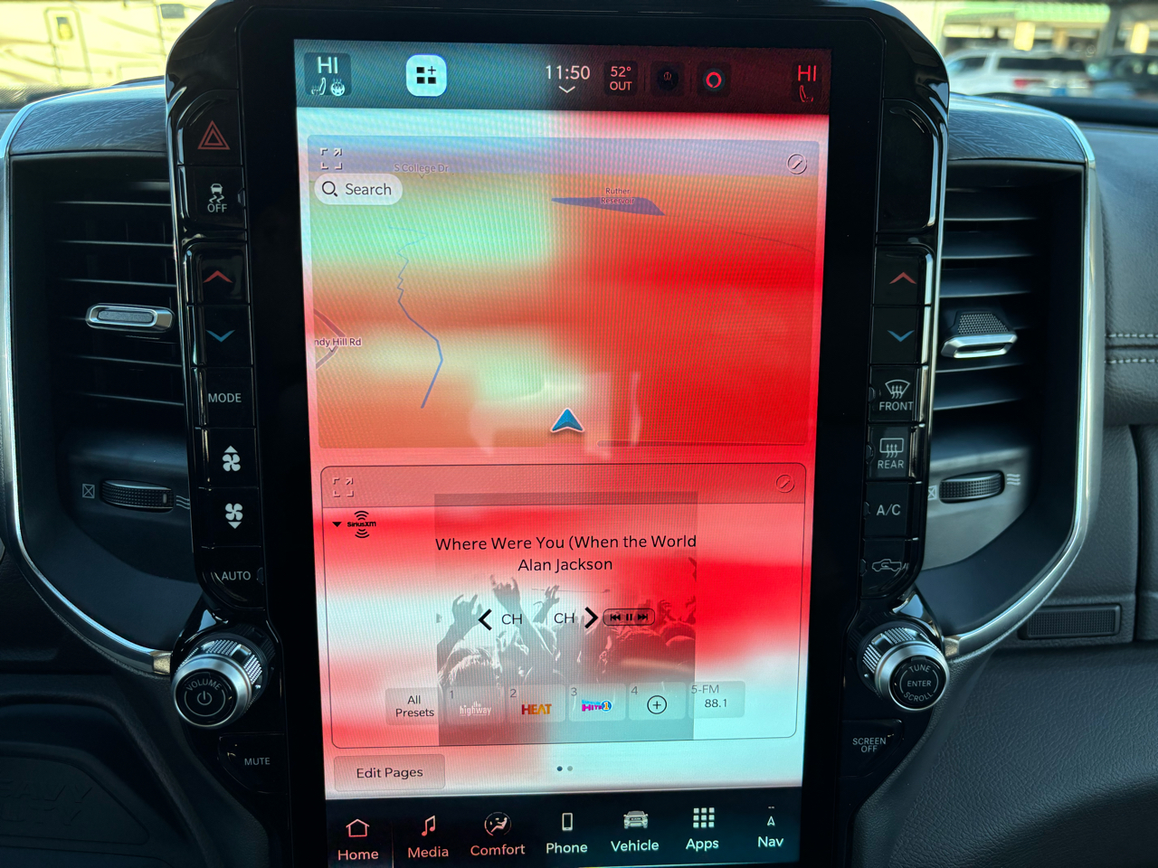 RAM 2500 Laramie 4x4 Crew Cab 8' Box 2026