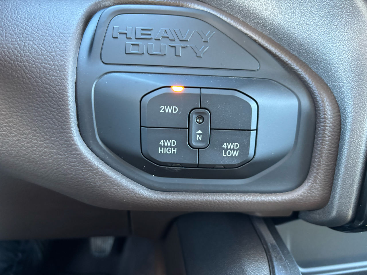 RAM 2500 Laramie 4x4 Crew Cab 8' Box 2026