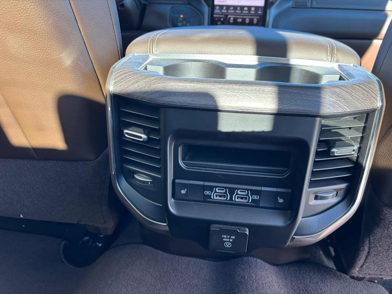 RAM 2500 Laramie 4x4 Crew Cab 8' Box 2026