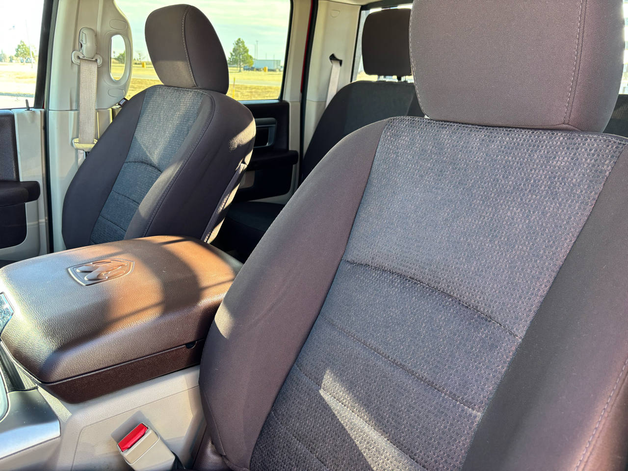 RAM 2500 4WD Crew Cab 169" Outdoorsman 2016