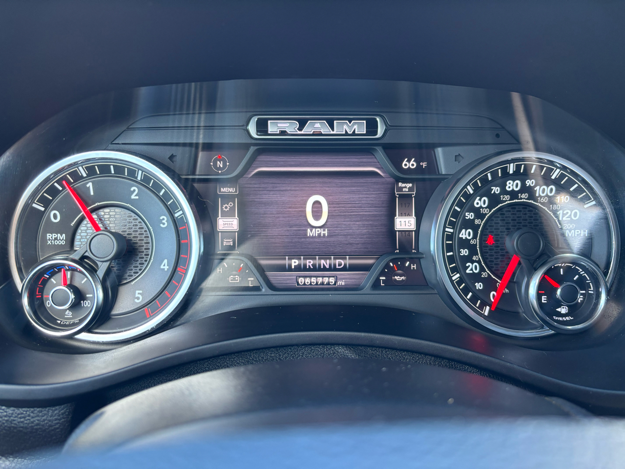 RAM 2500 Big Horn 4x4 Mega Cab 6'4" Box 2021