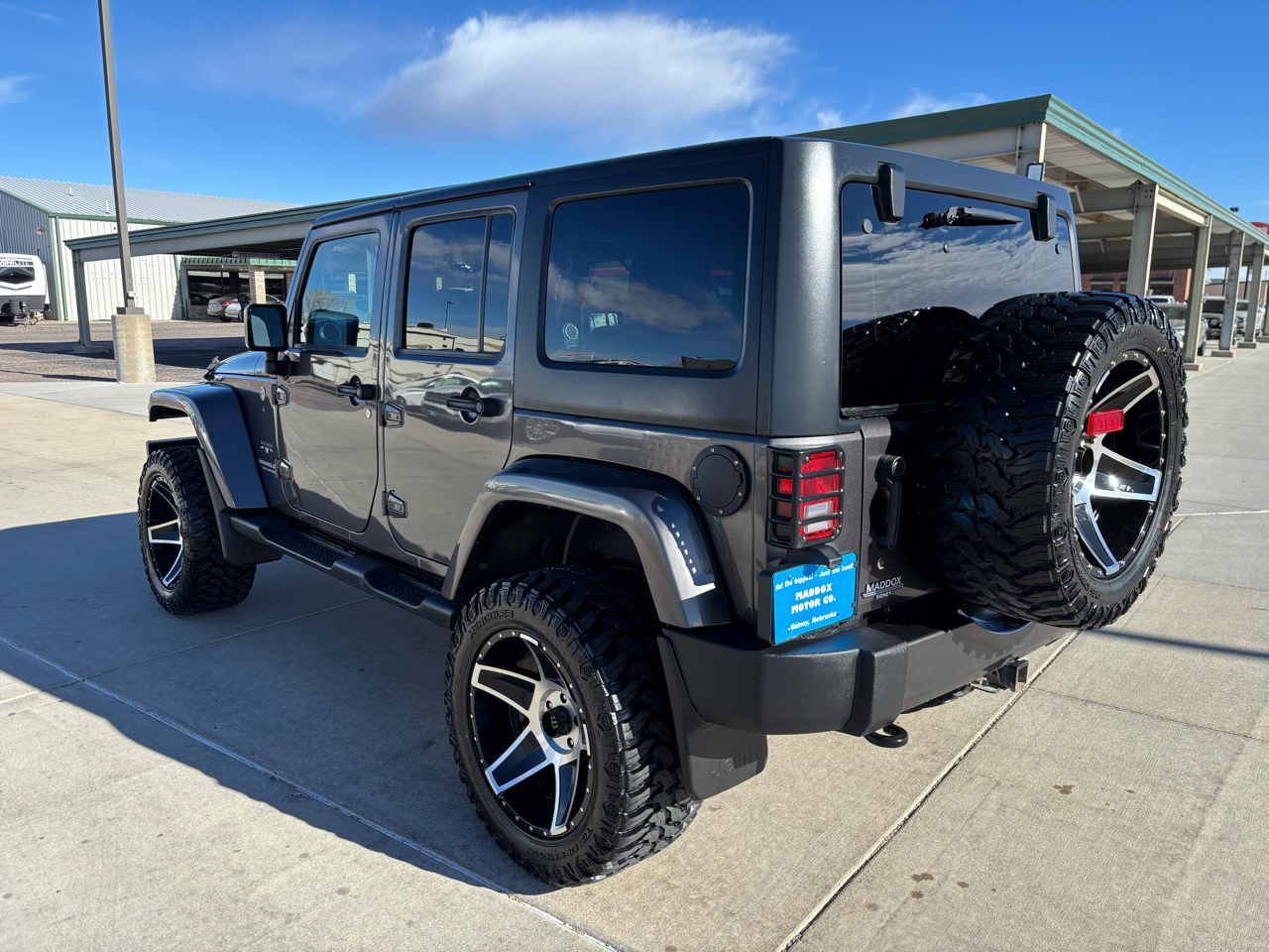 Jeep Wrangler Unlimited 4WD 4dr Sahara 2016
