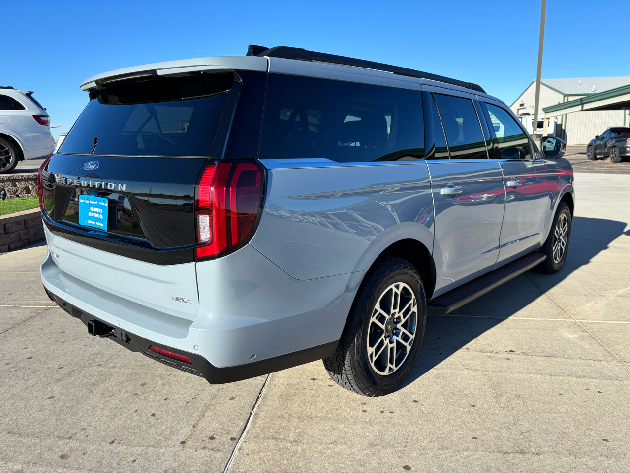 Ford Expedition Max Active 4x4 2025