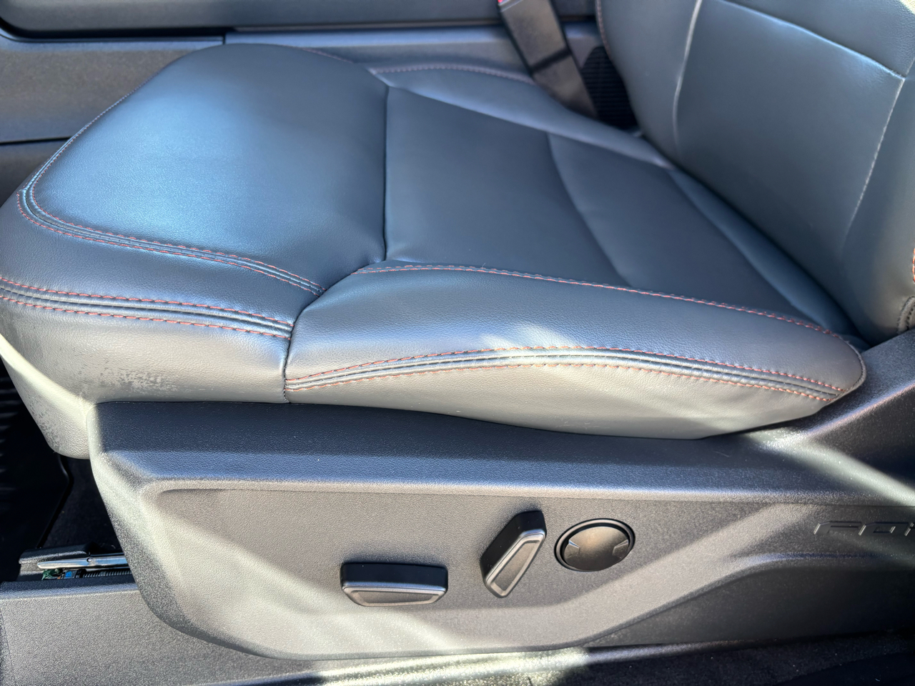 Ford Expedition Max Active 4x4 2025