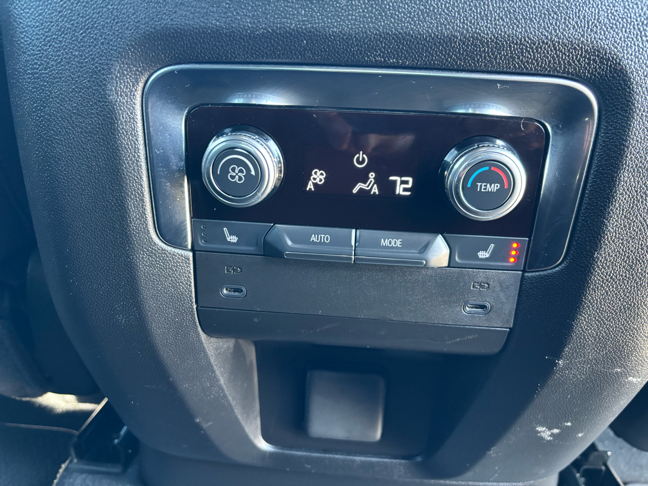 GMC Yukon 4WD 4dr Denali 2025