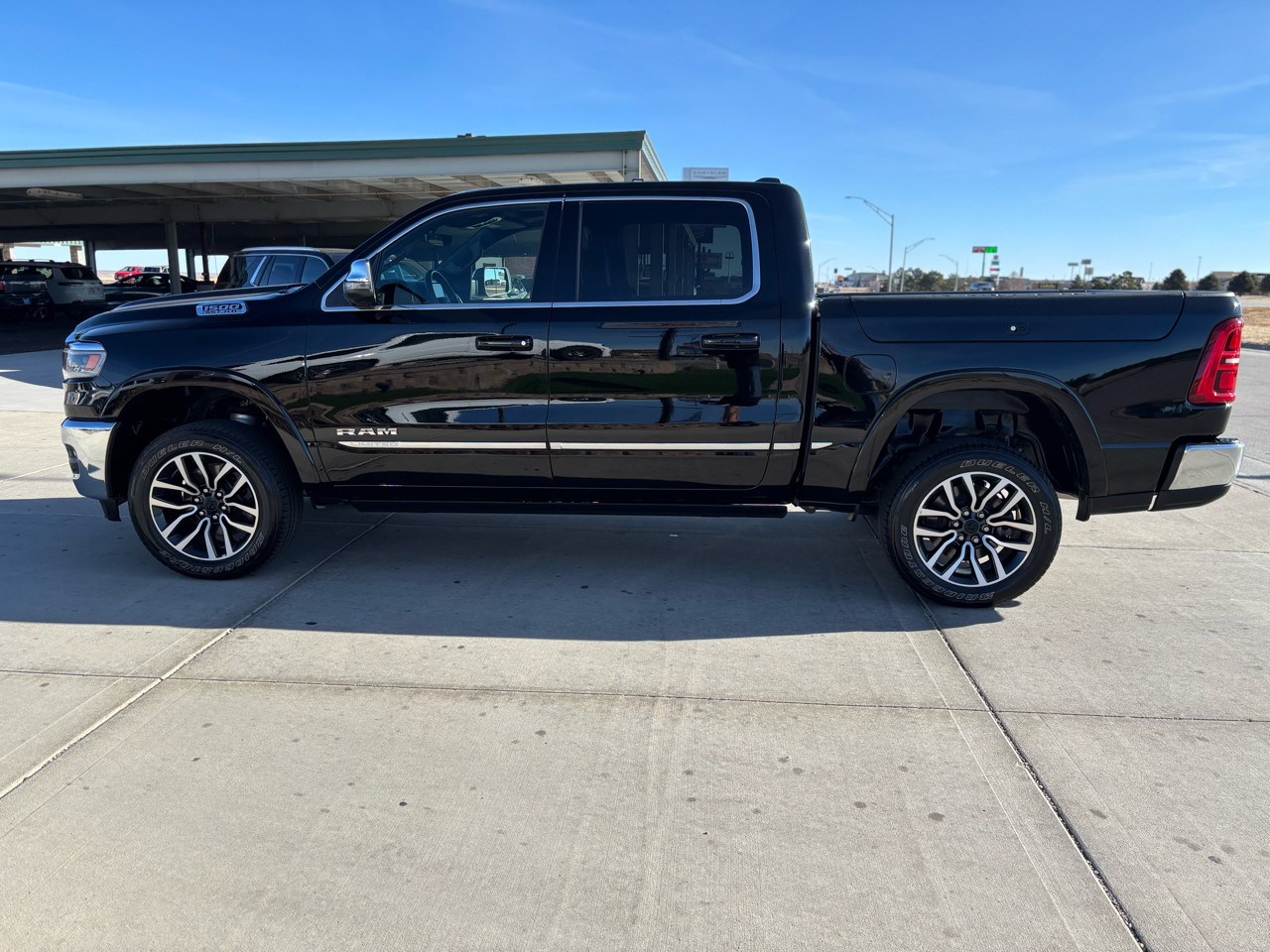 RAM 1500 Limited 4x4 Crew Cab 5'7" Box 2025