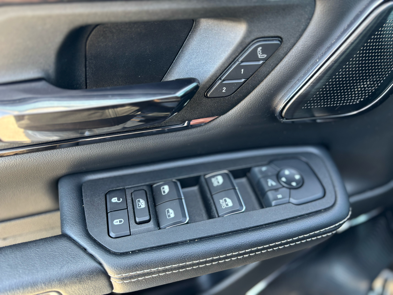 RAM 1500 Limited 4x4 Crew Cab 5'7" Box 2025