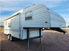 1999 Fleetwood Prowler 