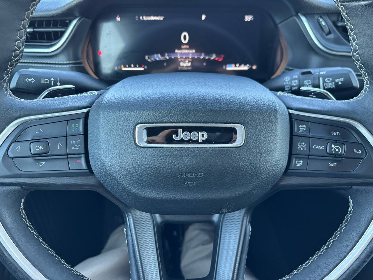 Jeep Grand Cherokee L Altitude 4x4 2024