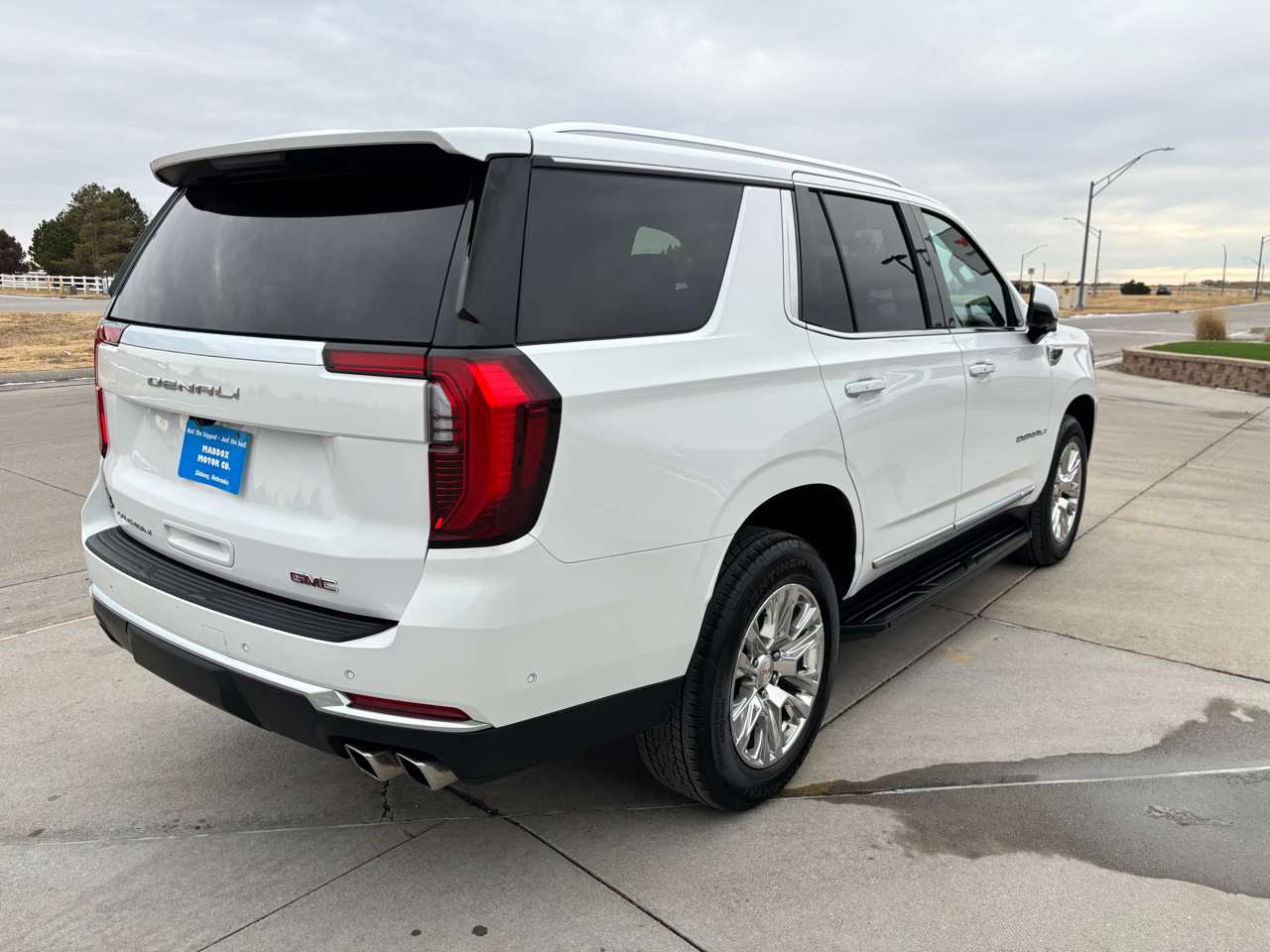 GMC Yukon 4WD 4dr Denali 2025