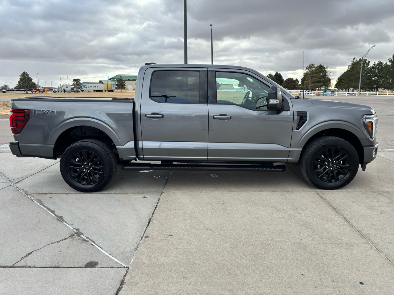 Ford F-150 Lariat 4WD SuperCrew 5.5' Box 2024