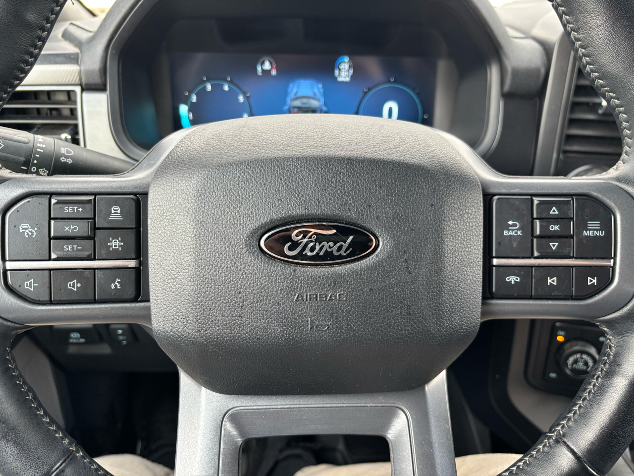 Ford F-150 Lariat 4WD SuperCrew 5.5' Box 2024