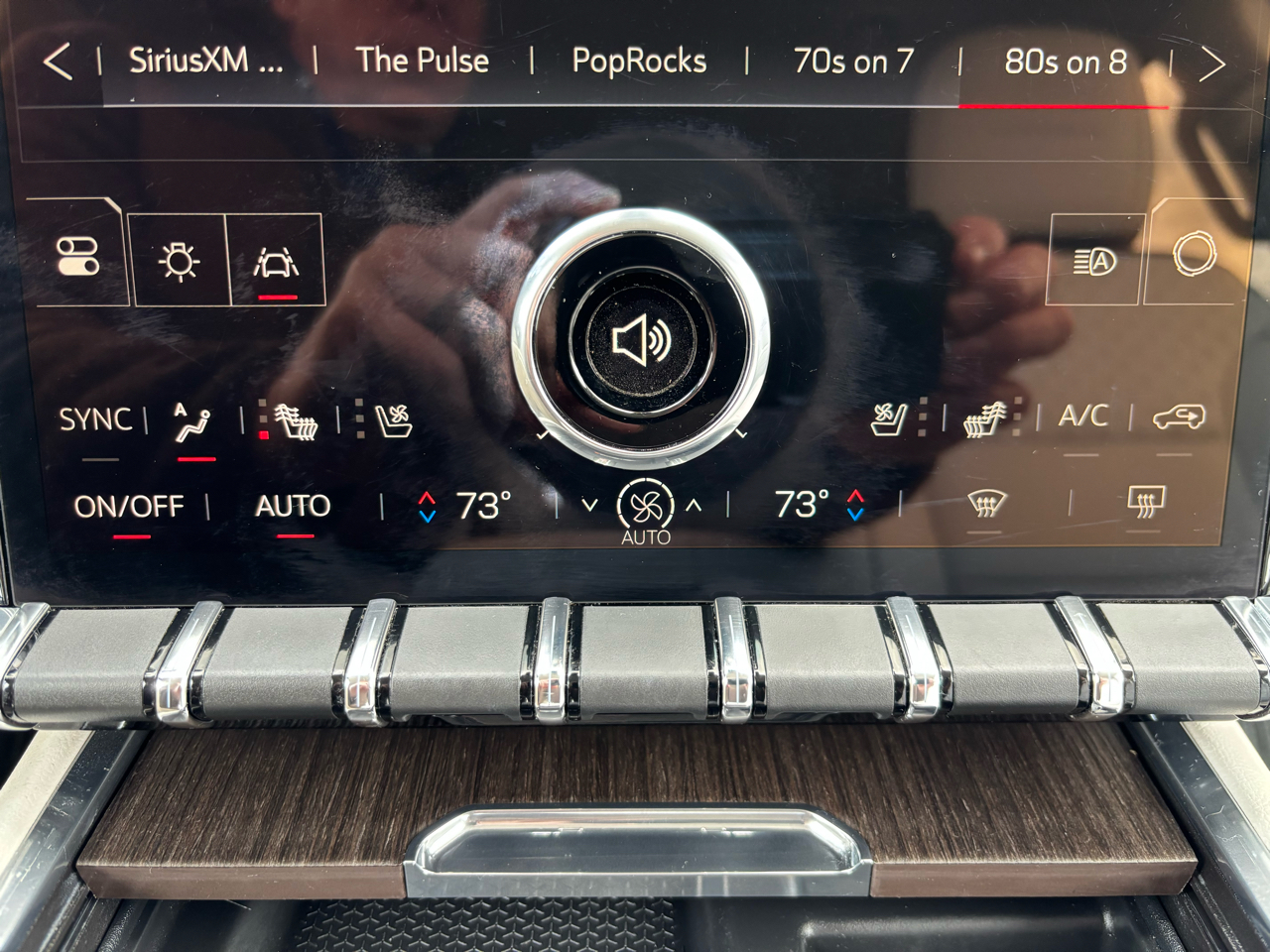 GMC Acadia AWD 4dr Denali 2024