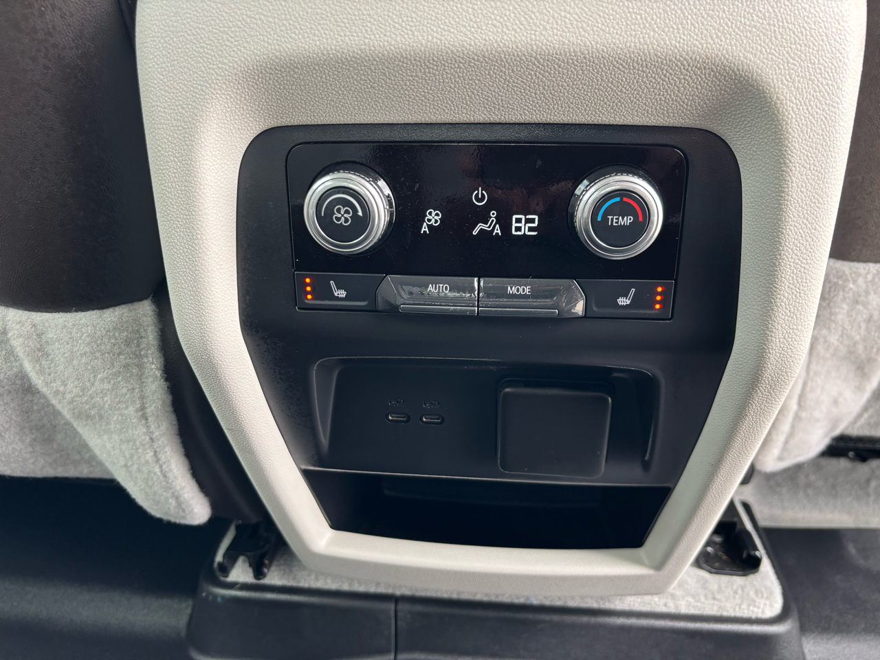 GMC Acadia AWD 4dr Denali 2024