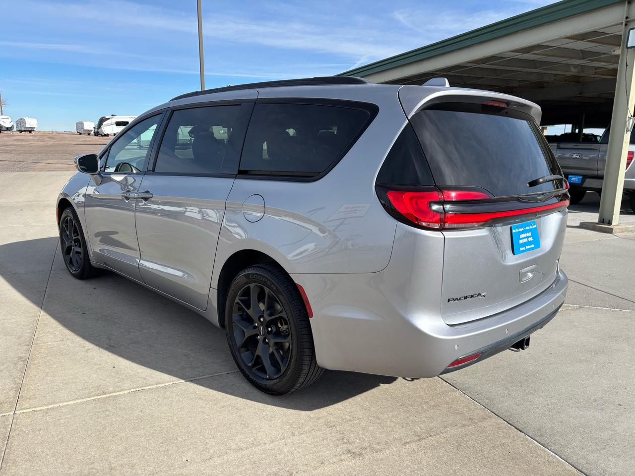 Chrysler Pacifica Touring AWD 2021