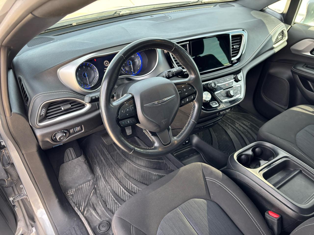 Chrysler Pacifica Touring AWD 2021