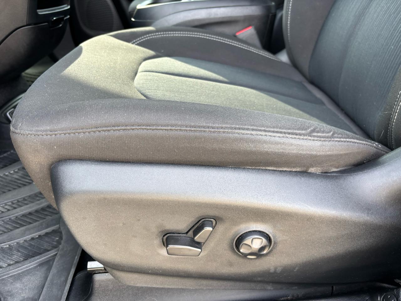 Chrysler Pacifica Touring AWD 2021