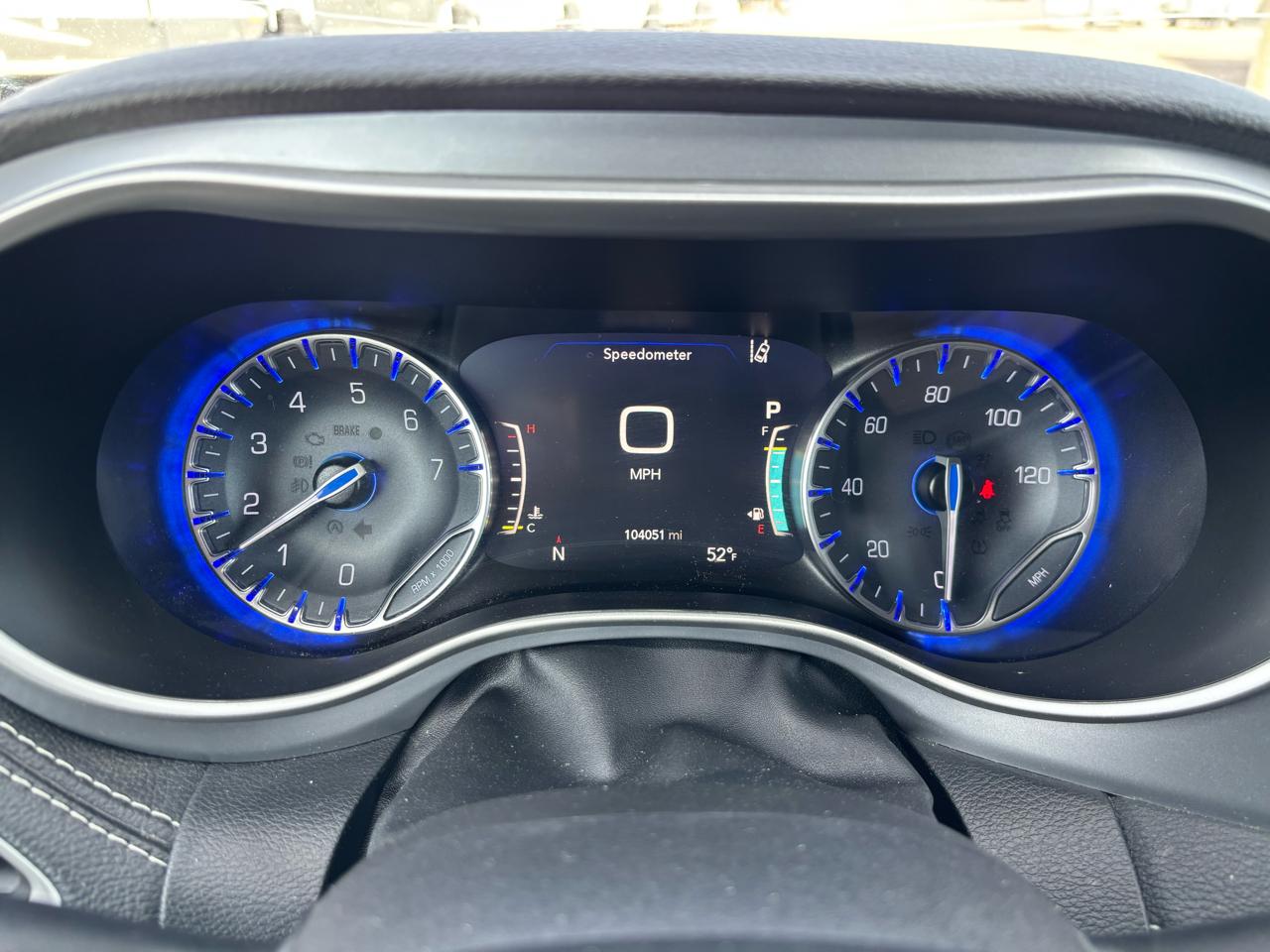 Chrysler Pacifica Touring AWD 2021