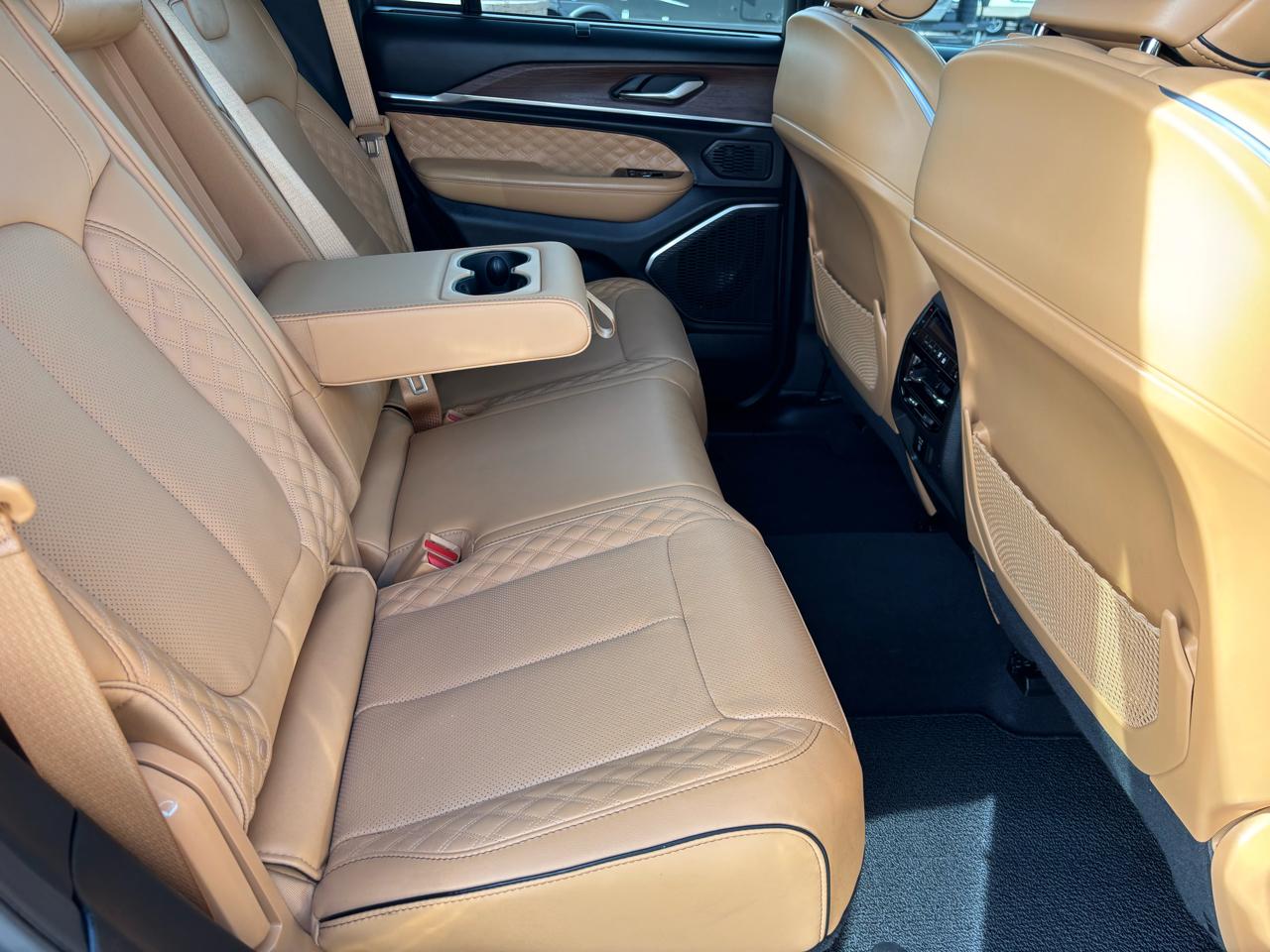 Jeep Grand Cherokee Summit 4x4 2024