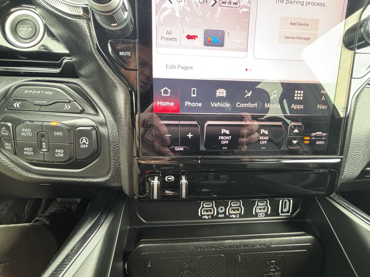 RAM 1500 Rebel 4x4 Crew Cab 5'7" Box 2025