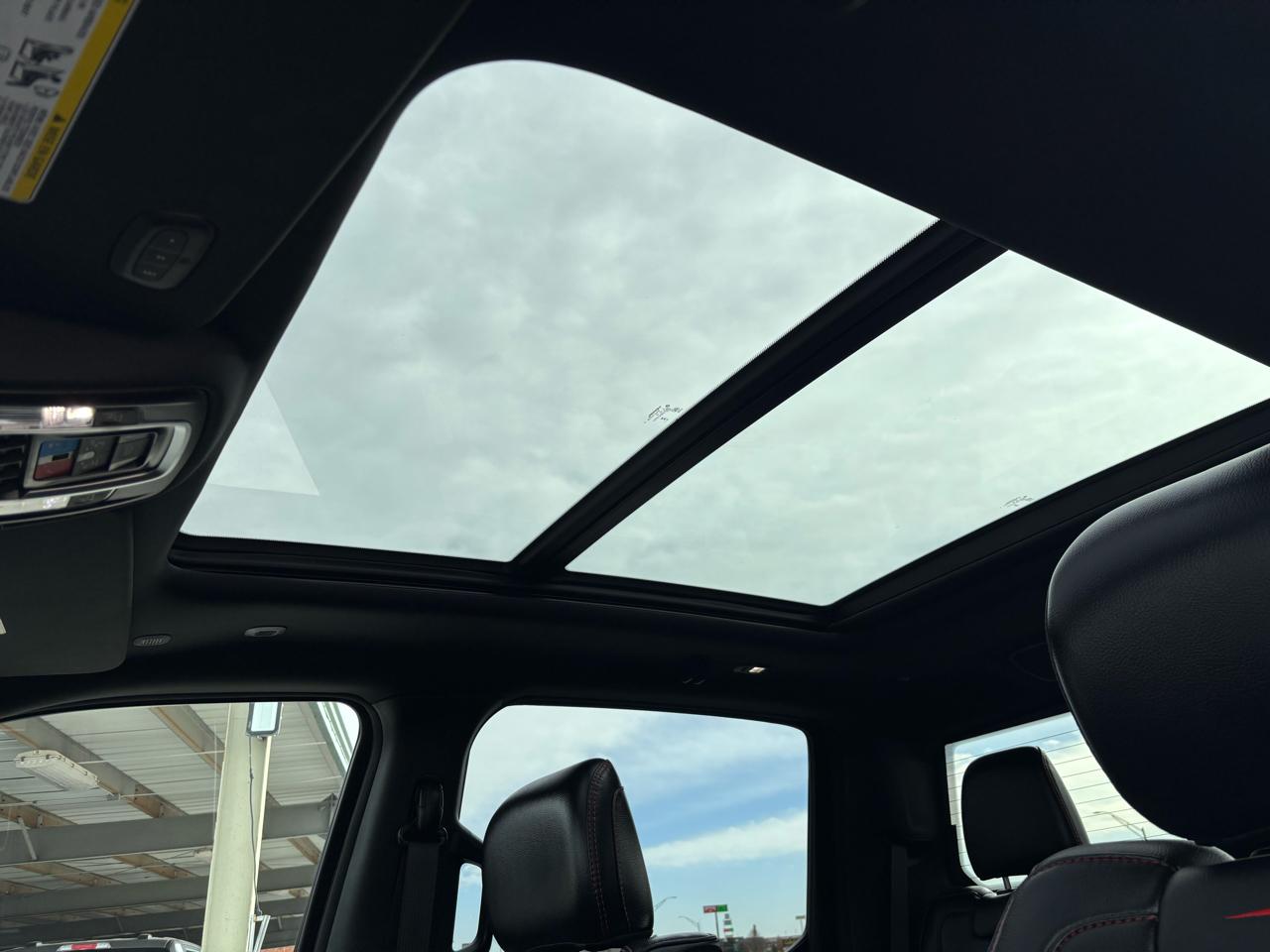 RAM 1500 Rebel 4x4 Crew Cab 5'7" Box 2025