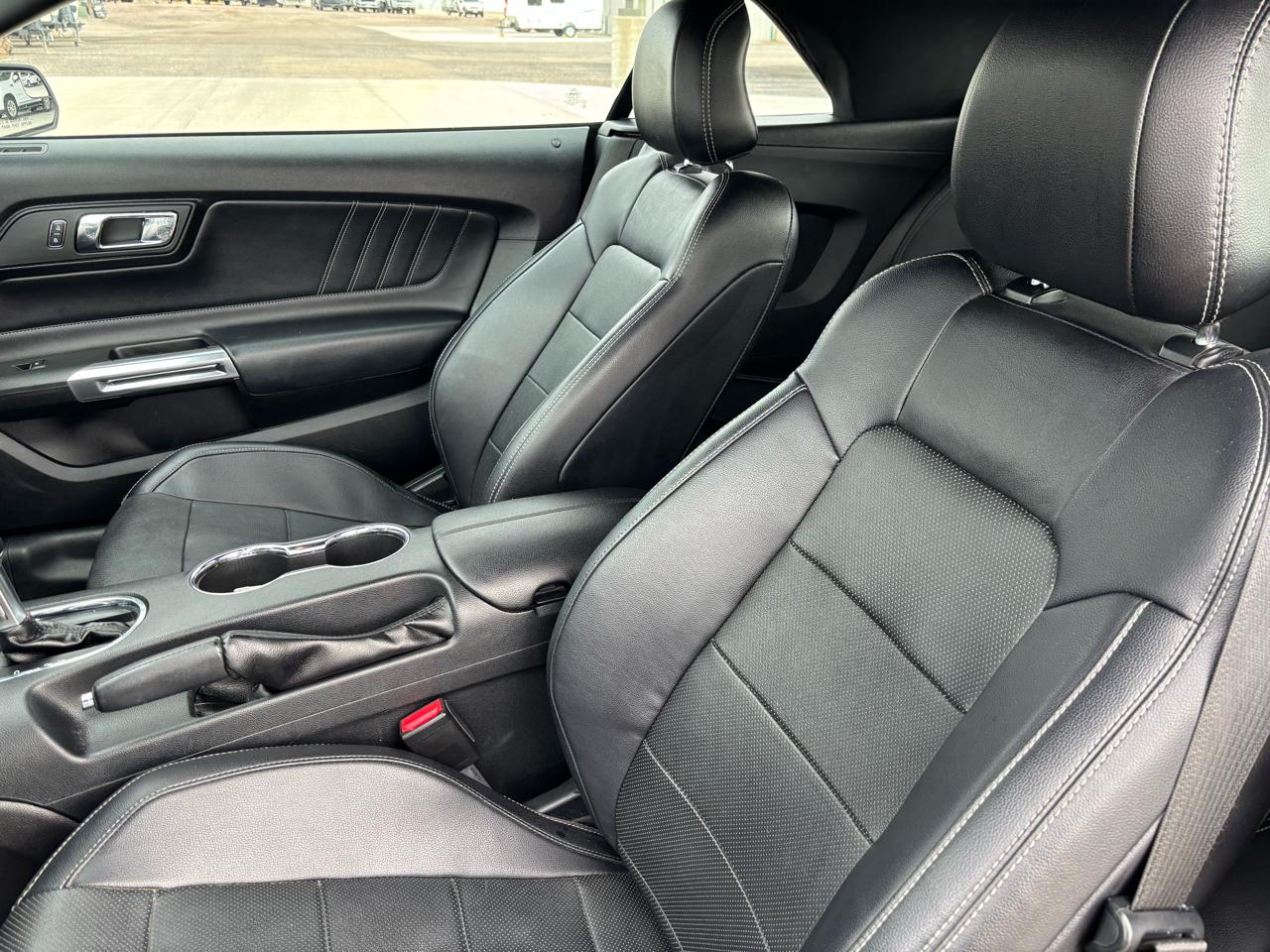 Ford Mustang EcoBoost Premium Convertible 2017