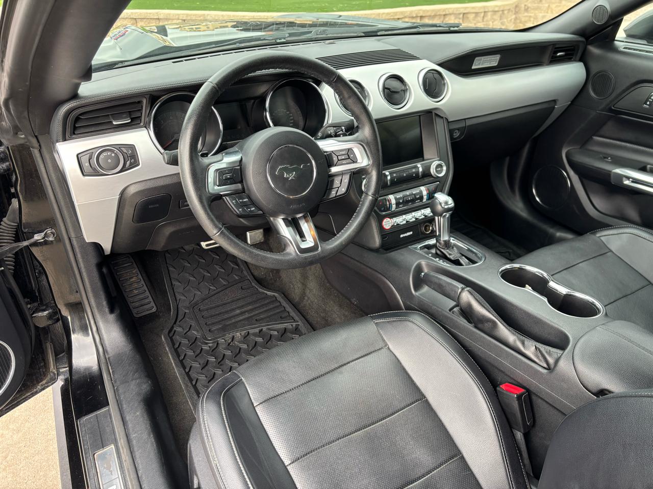 Ford Mustang EcoBoost Premium Convertible 2017