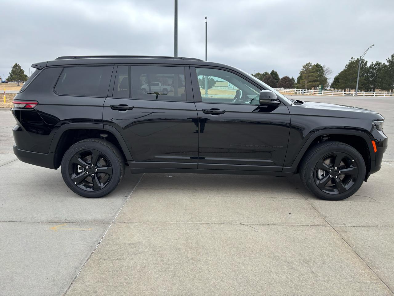 Jeep Grand Cherokee L Altitude X 4x4 2025