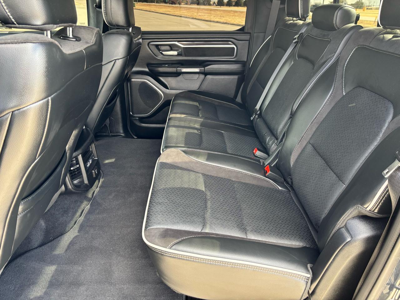 RAM 1500 Laramie 4x4 Crew Cab 5'7" Box 2025