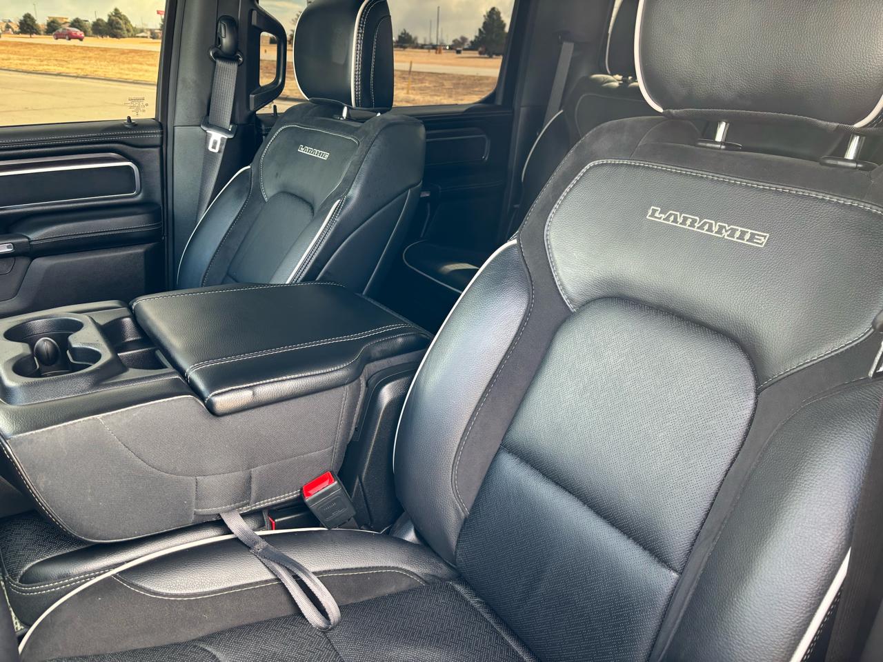 RAM 1500 Laramie 4x4 Crew Cab 5'7" Box 2025