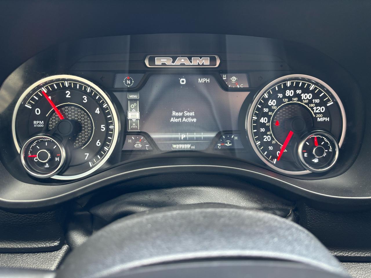 RAM 1500 Laramie 4x4 Crew Cab 5'7" Box 2025