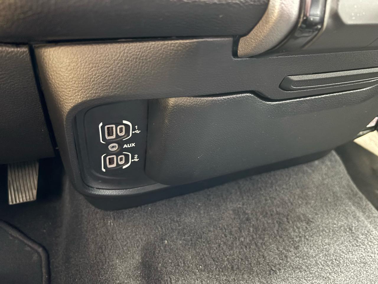 RAM 1500 Laramie 4x4 Crew Cab 5'7" Box 2025