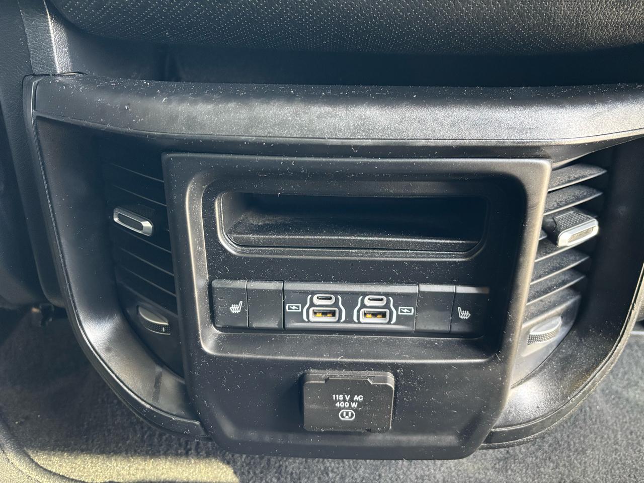 RAM 1500 Laramie 4x4 Crew Cab 5'7" Box 2025