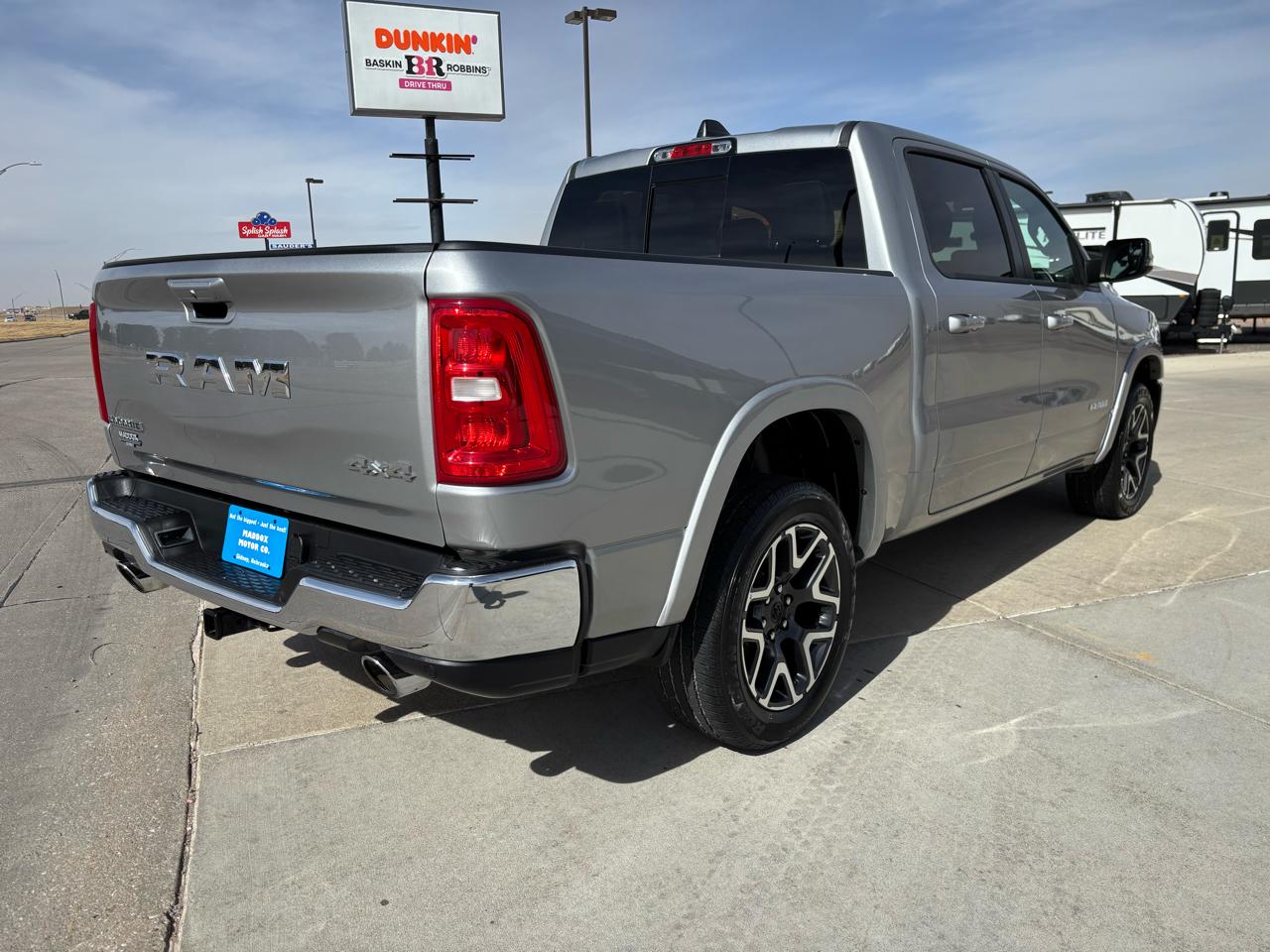 RAM 1500 Laramie 4x4 Crew Cab 5'7" Box 2025