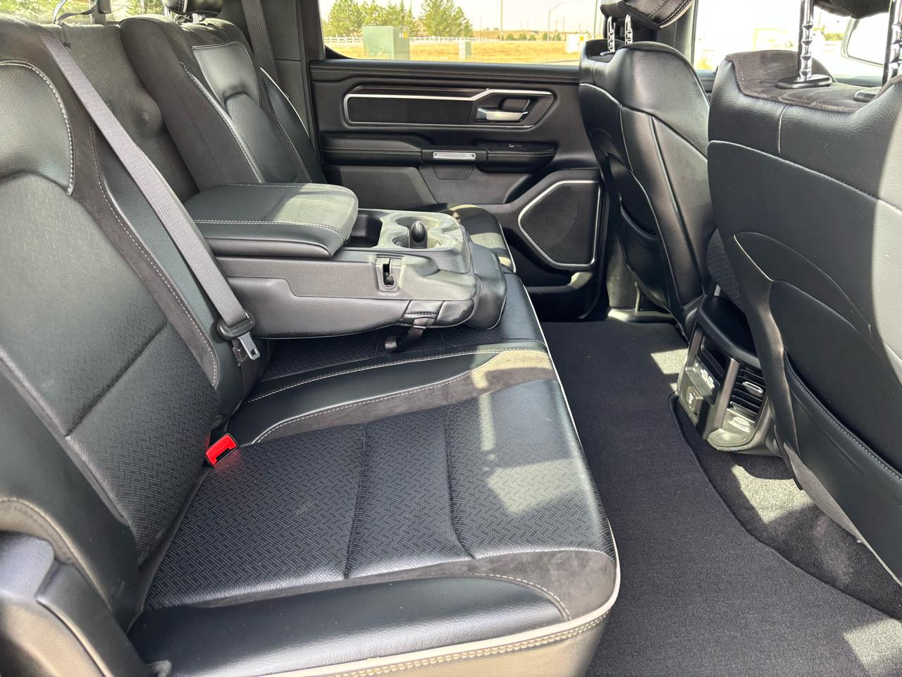 RAM 1500 Laramie 4x4 Crew Cab 5'7" Box 2025