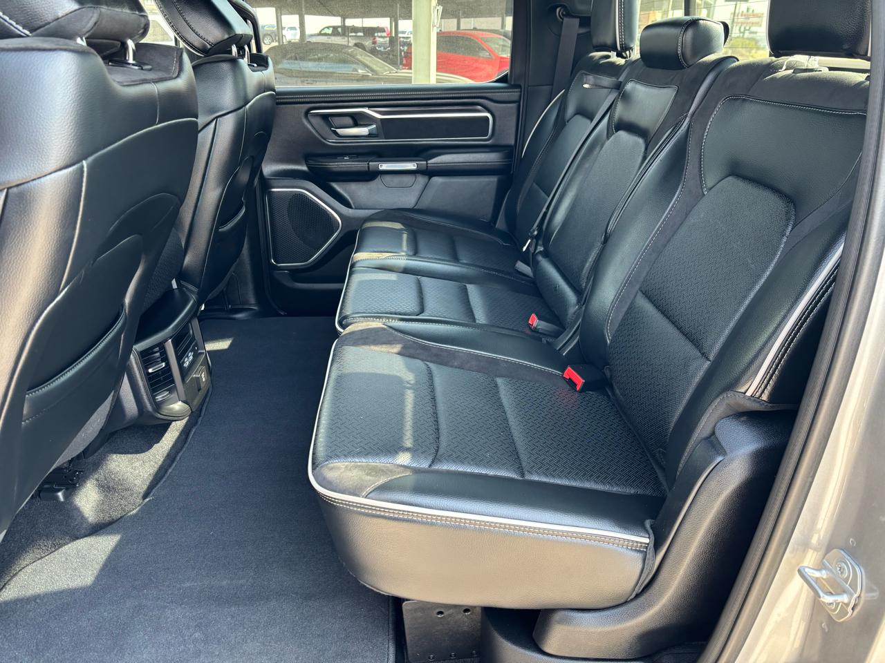 RAM 1500 Laramie 4x4 Crew Cab 5'7" Box 2025