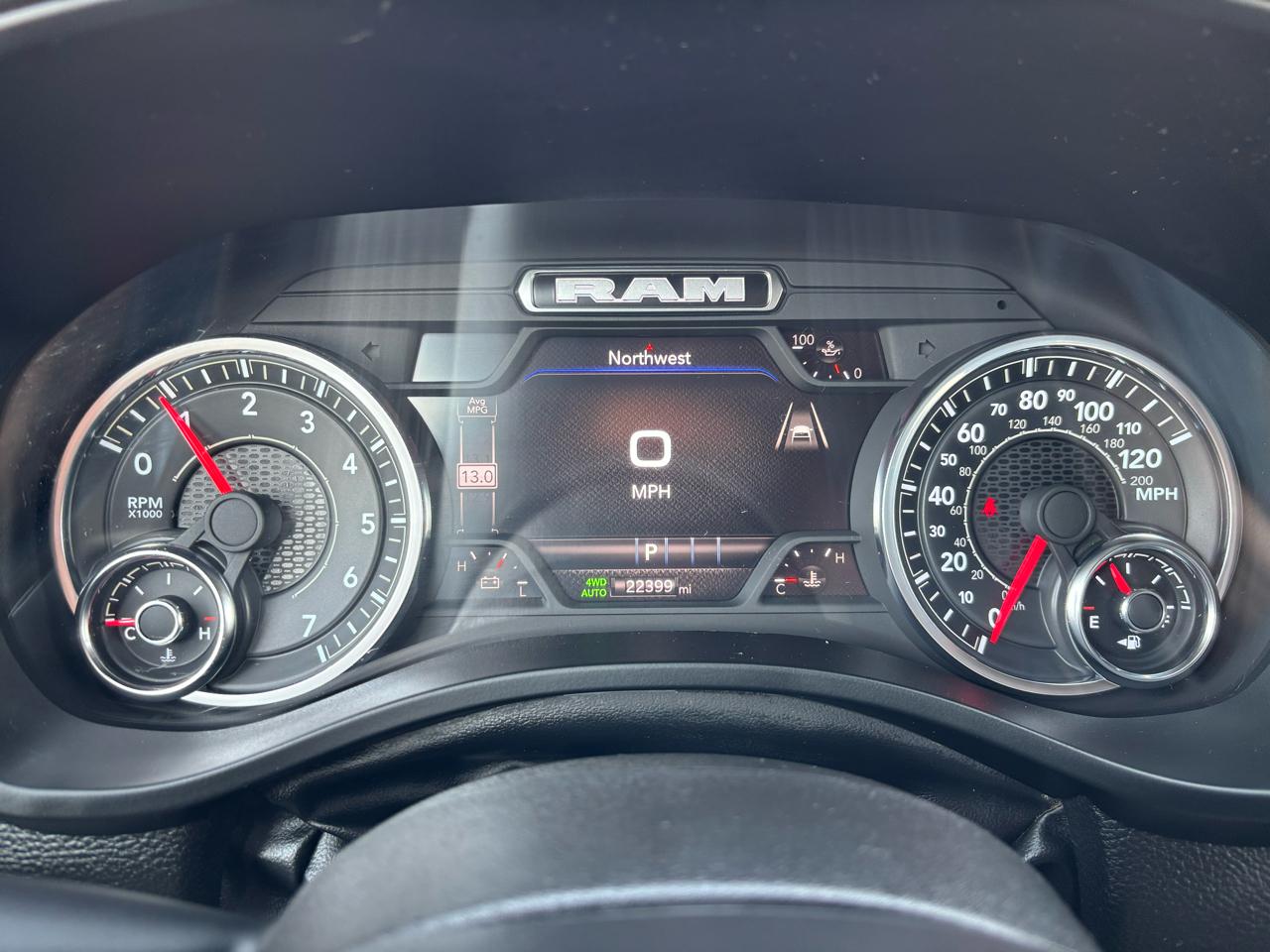 RAM 1500 Laramie 4x4 Crew Cab 5'7" Box 2025