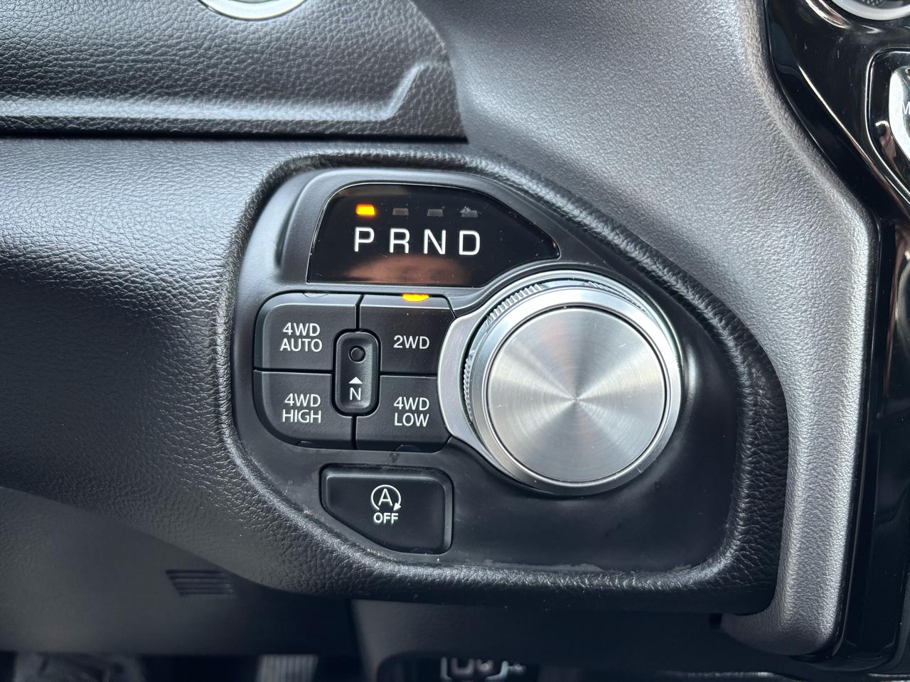 RAM 1500 Laramie 4x4 Crew Cab 5'7" Box 2025