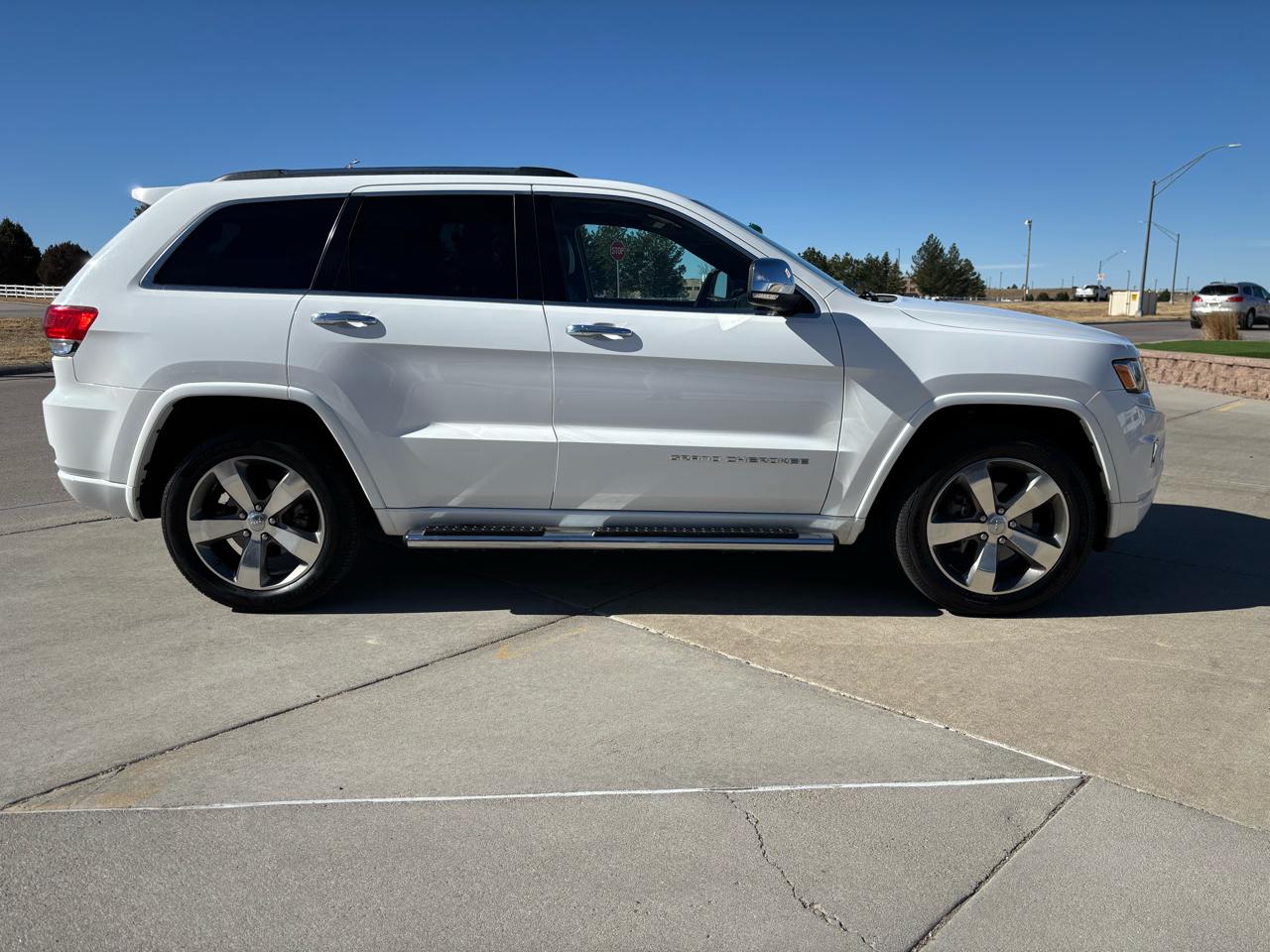 Jeep Grand Cherokee 4WD 4dr Overland 2016